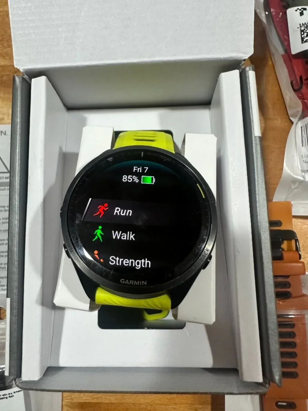 Garmin Forerunner 965 - Picture 3 of 6